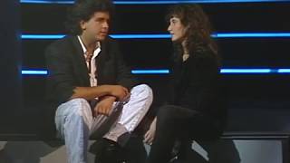 Glenn Medeiros amp Elsa Lunghini  Un roman damitie  Studio performance 16101988 [upl. by Enailil]