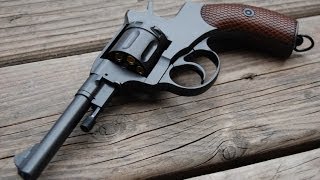 Wingun Nagant M1895 CO2 Revolver Overview [upl. by Jillene]