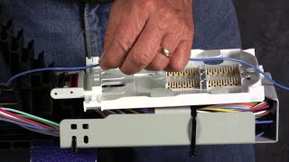 Fosc 450 Step 5 Attaching the Splice Tray Training Video [upl. by Akinahc]