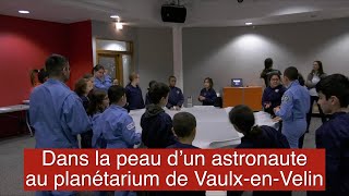 Dans la peau dun astronaute au planétarium de VaulxenVelin [upl. by Neema]